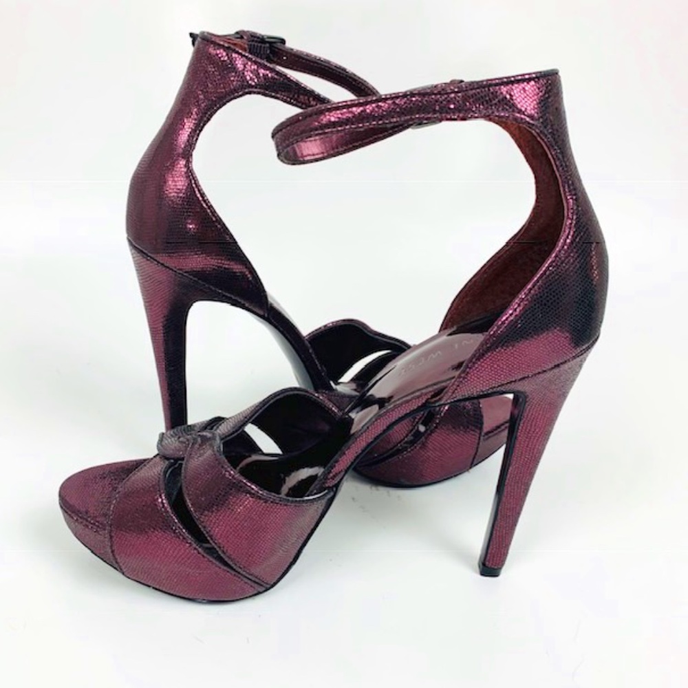 Nine West metallic grape/purple heels. 7M. NWOT.